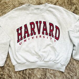 Harvard University Gray Sweatshirt